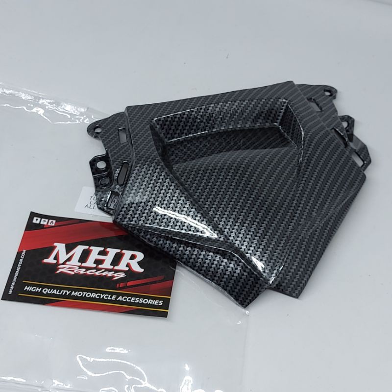 Cover carbon bawah lampu stop nmax 2020