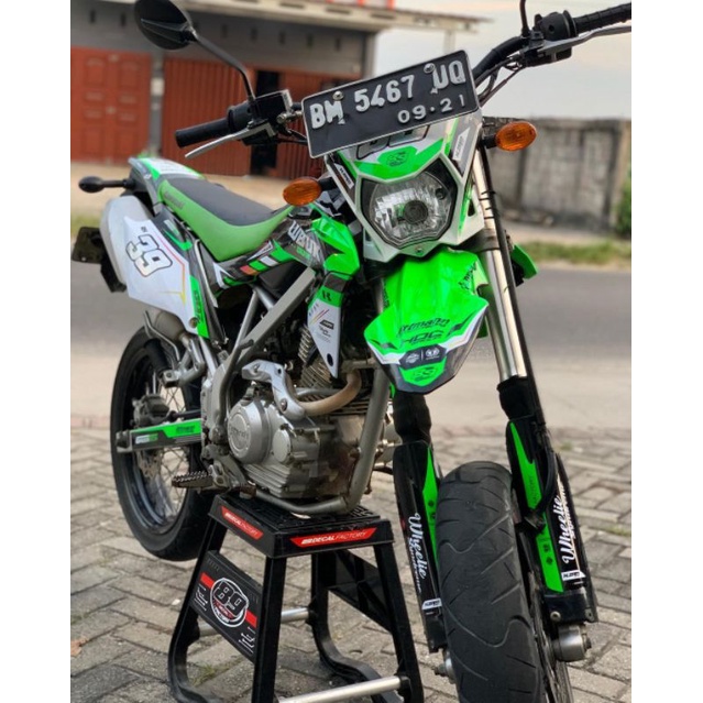 DECAL STICKER KLX 150 HIJAU FULL BODY