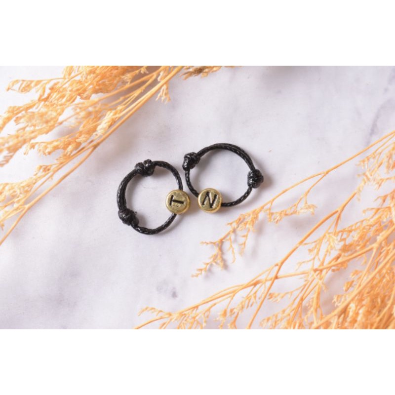 cincin inisial A_Z warna gold