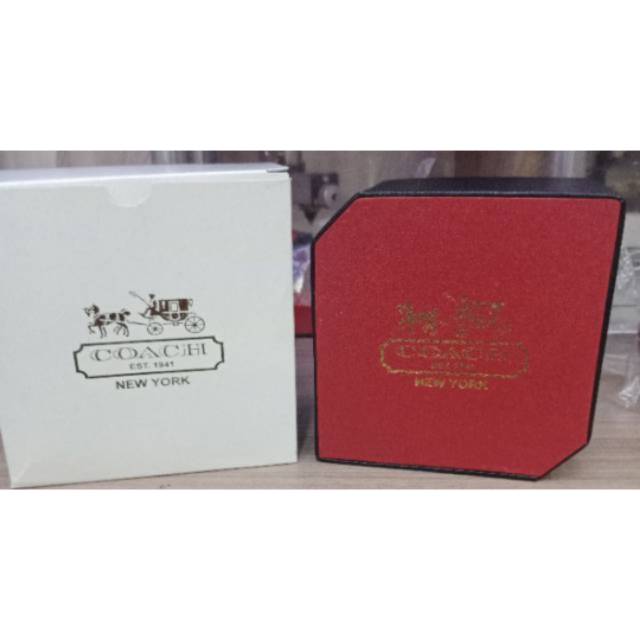 

Box ketupat tersedia berbagai merk