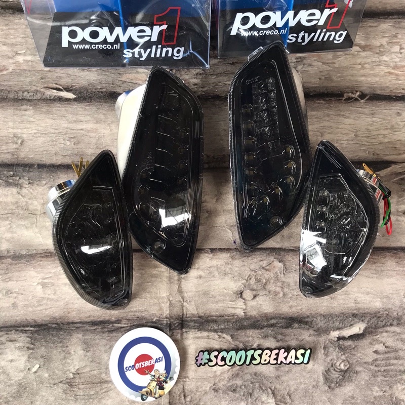 Lampu Sein Power 1 Smoke Vespa S LX LXV