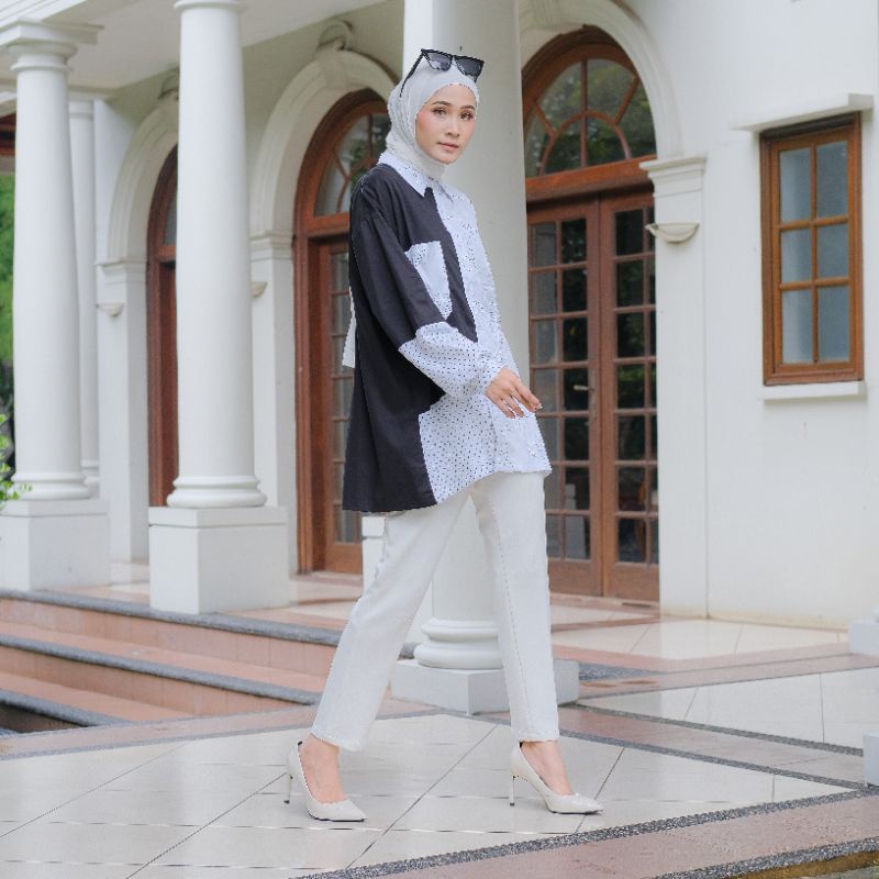 Eleanorre Monera Black And White Tunic Atasan Muslim Wanita