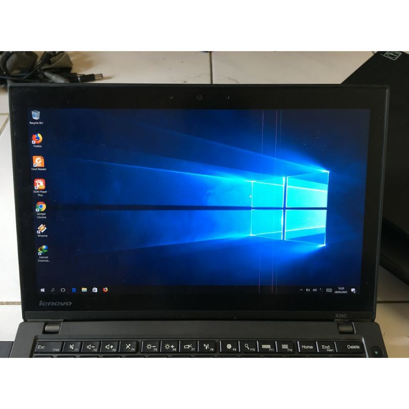 Laptop Lenovo ThinkPad X240 Core i5 Gen 4 RAM 4GB Touchscreen