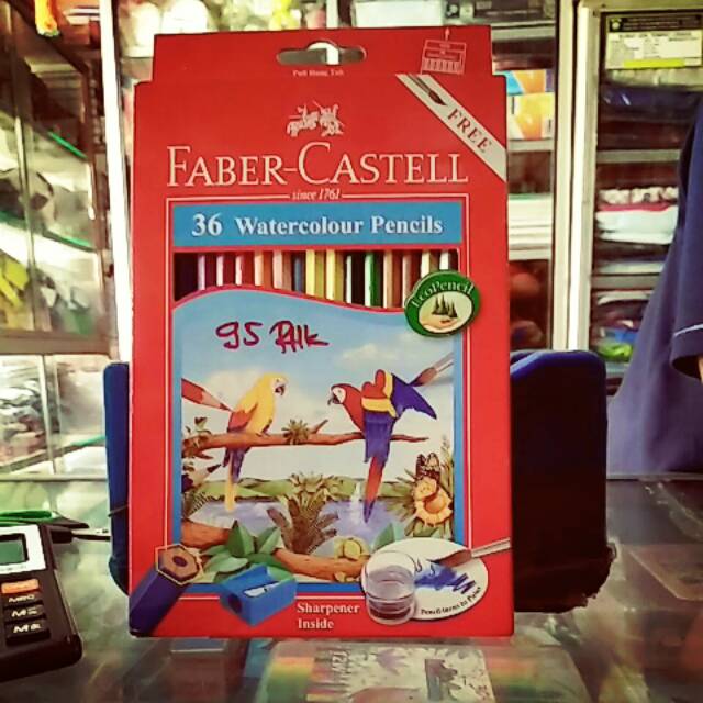 

Faber castel 36 water color .Harga barang : satu set sembilan puluh lima ribu