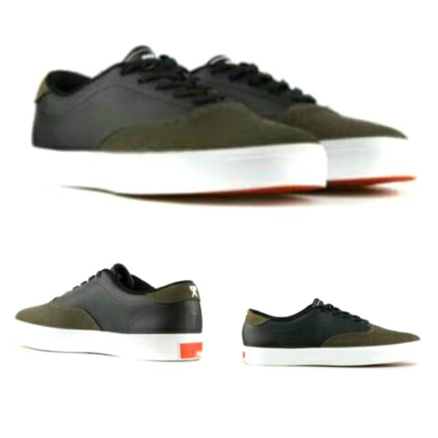 SEPATU CASUAL " PIERO SMITH"