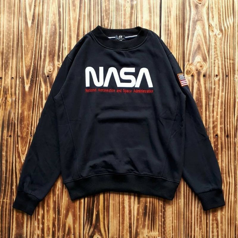 Crewneck Sweatshirt Nasa H&M Hitam