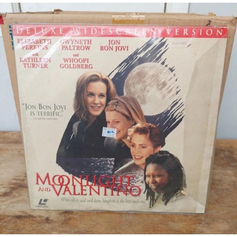 Kaset Laser disc Moon Light and Valentino
