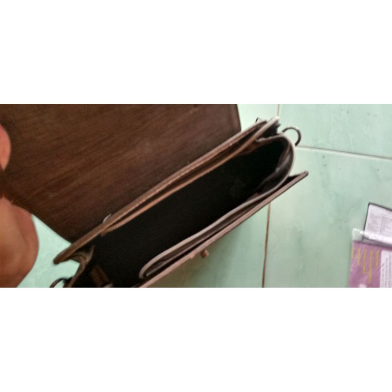 Preloved Tas Rantai slempang