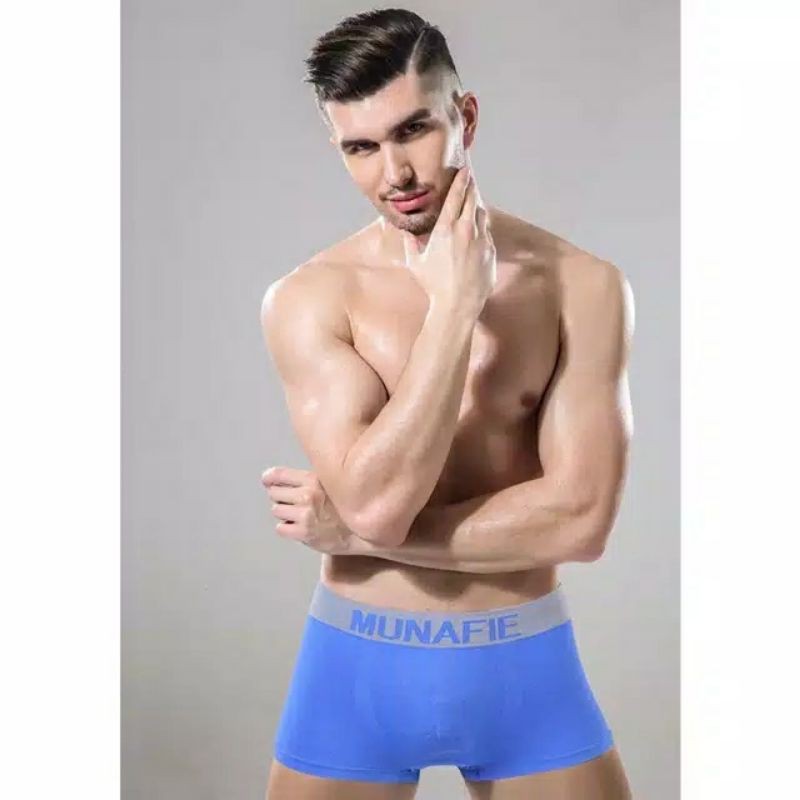 1 paket isi 4 pcs CD BOXER MUNAFIE CELANA DALAM IMPORT
