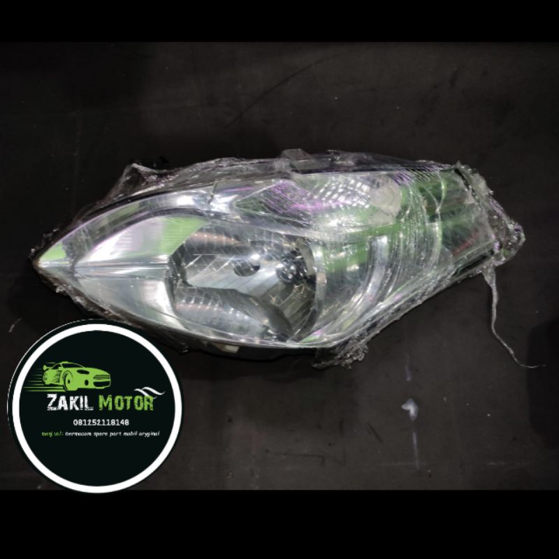 Headlamp lampu depan ertiga