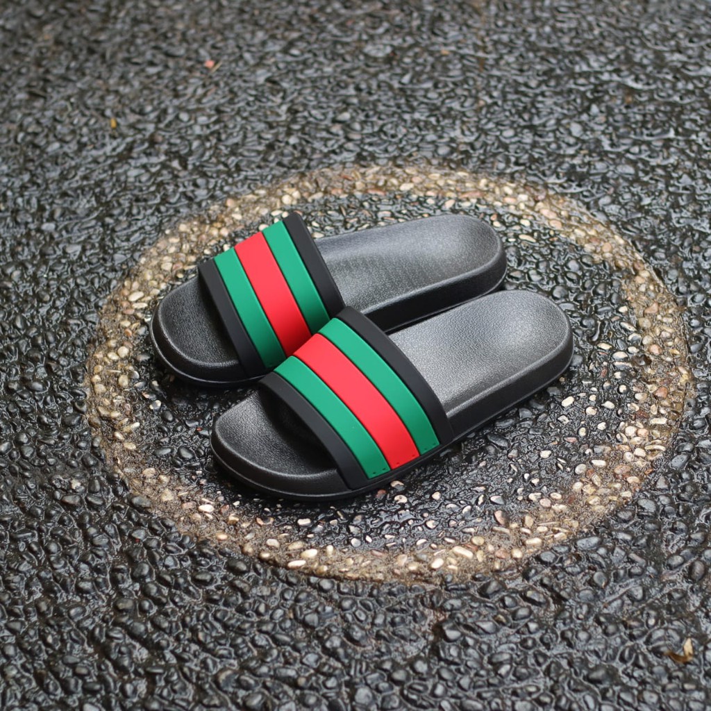 Sandal Terbagus Gucci Hitam garis merah Unisex