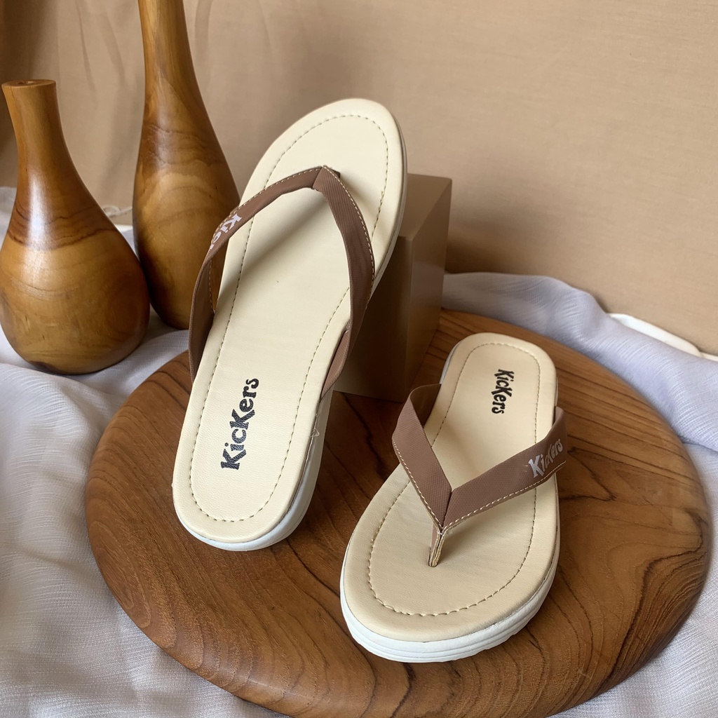 Sandal JAPIT POLOS 1 cewek WANITA sendal jepit perempuan termurah TERLARIS Sandal Jepit Slop Slip On Teplek Wanita Sandal Cewek Sandal Wanita warna warni SANDAL RUMAHAN Sandal Jepit Wanita [ Flip Flop ] SANDAL JEPIT WANITA KEKINIAN TERBARU Flip Flop Sanda