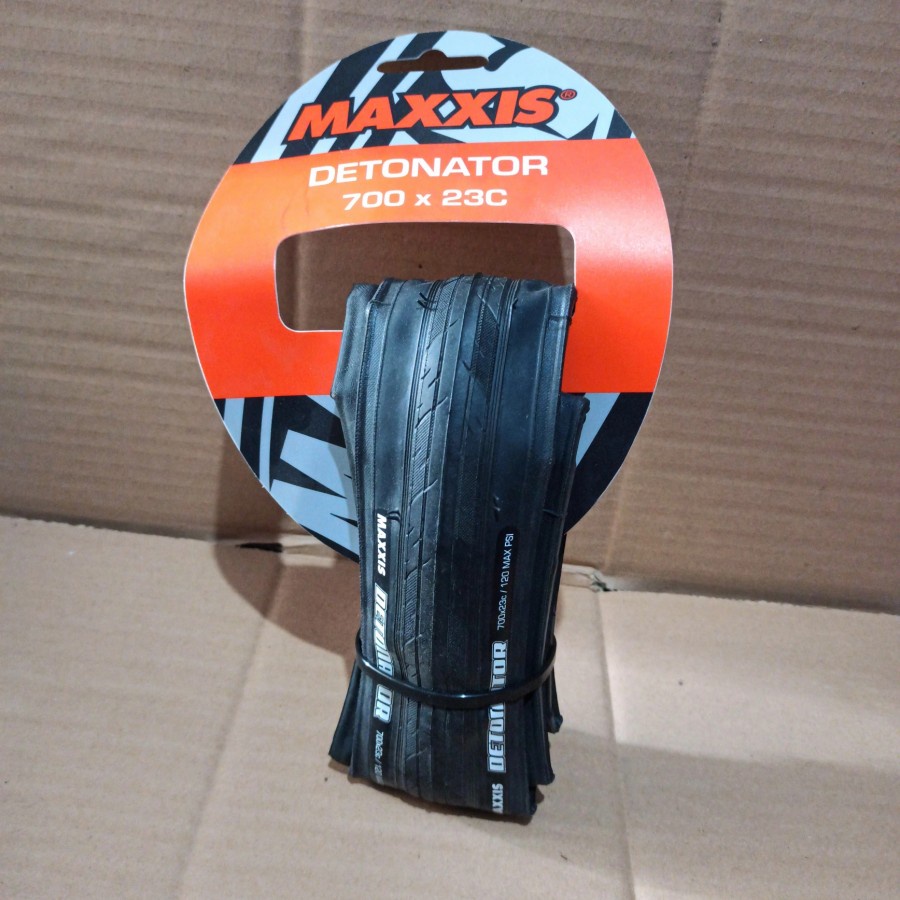Ban Luar Maxxis Detonator 700 x 23C 700x23 Roadbike RB