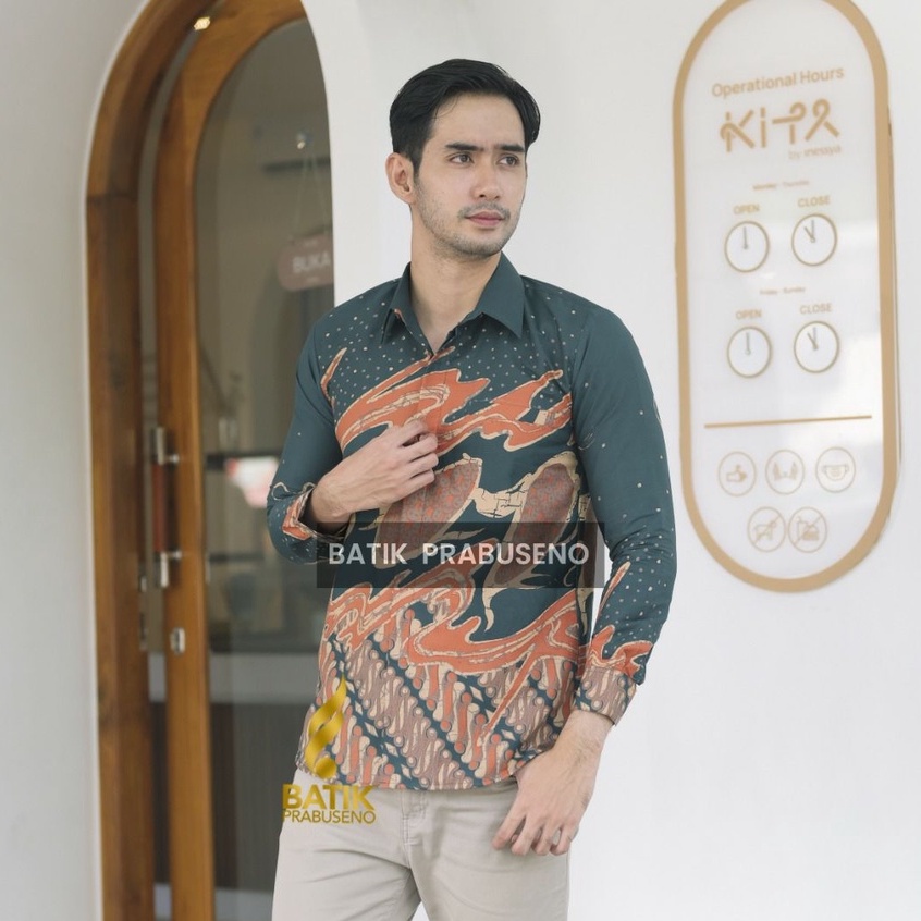 BATIK PRABUSENO ANGGITA HIJAU KEMEJA BATIK PRIA LENGAN PANJANG SLIMFIT SLIM FIT
