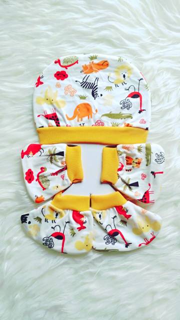 Topi Bayi Set 3in1 Baby Trully