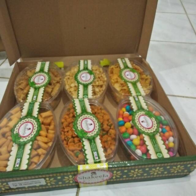 

kue lebaran murah meriah