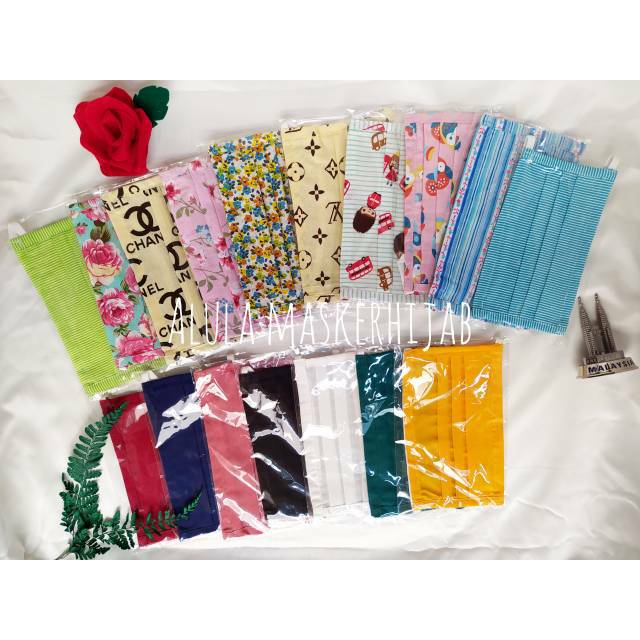 Masker Kain Hijab Motif