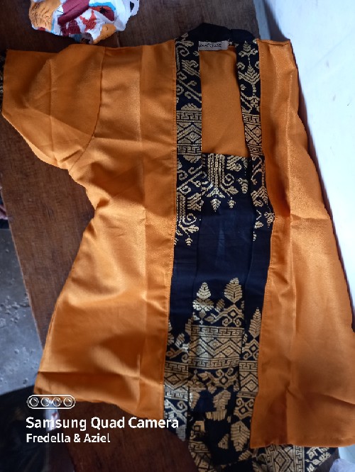 Anjani Couple Sarimbit Span Pendek Couple Batik