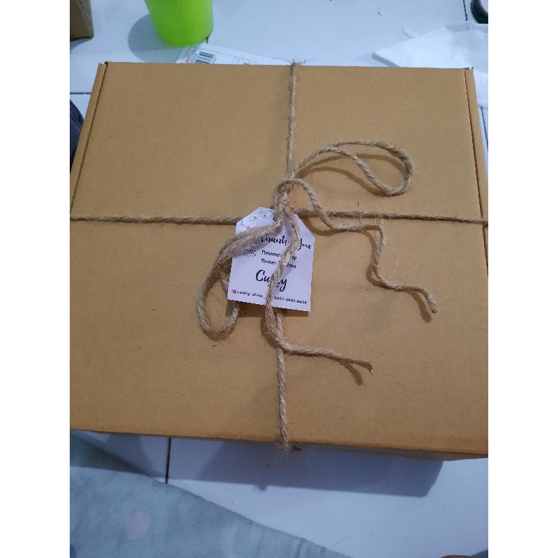 

Box Hampers untuk Tambahan packing Boneka