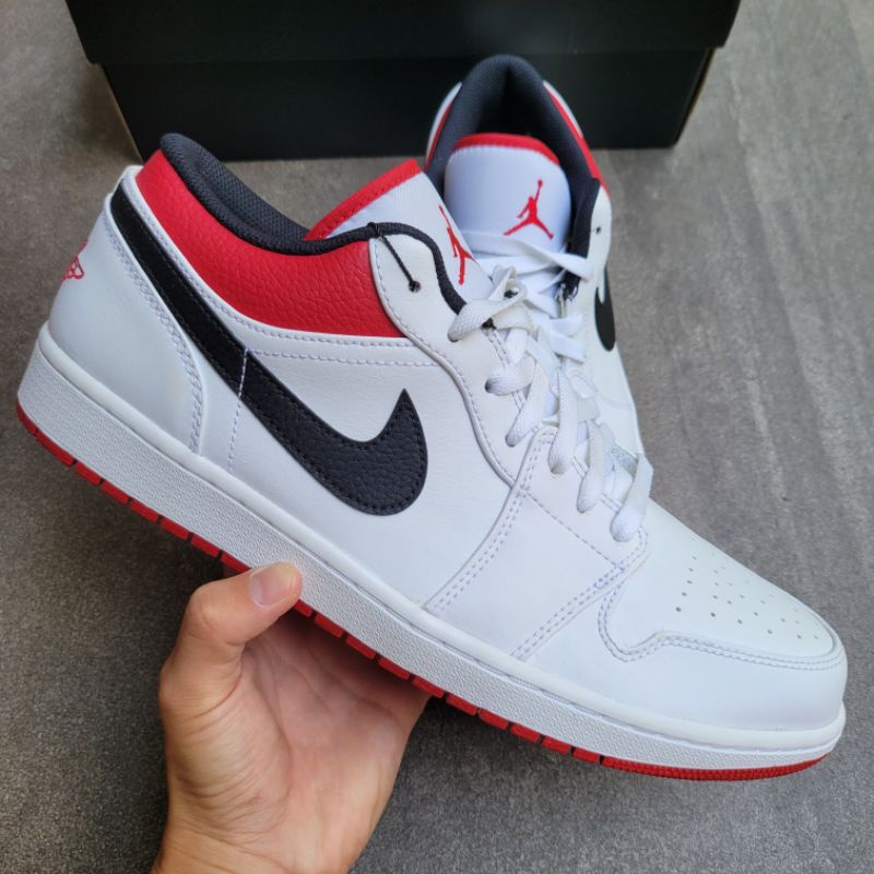Air Jordan 1 Low White University Red Black || chicago bred