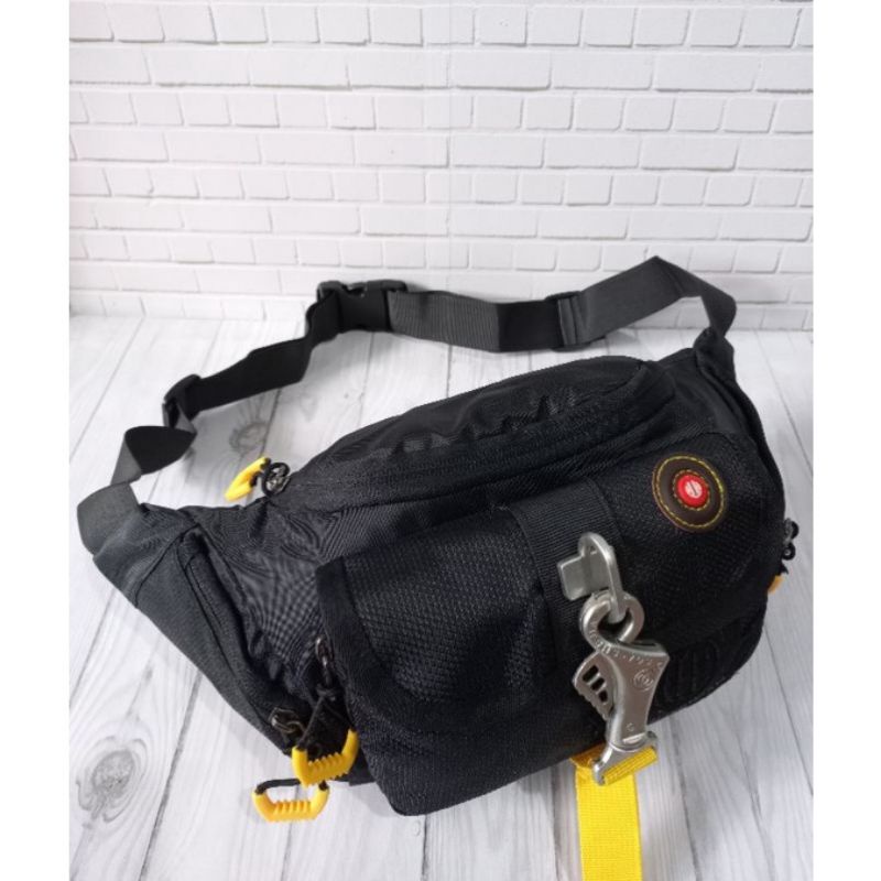 Tas pinggang waistbag import original pria bahan waterproof anti air