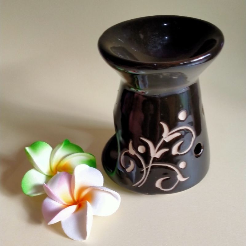 Tungku Aromatherapy-Hitam ( 30ml )