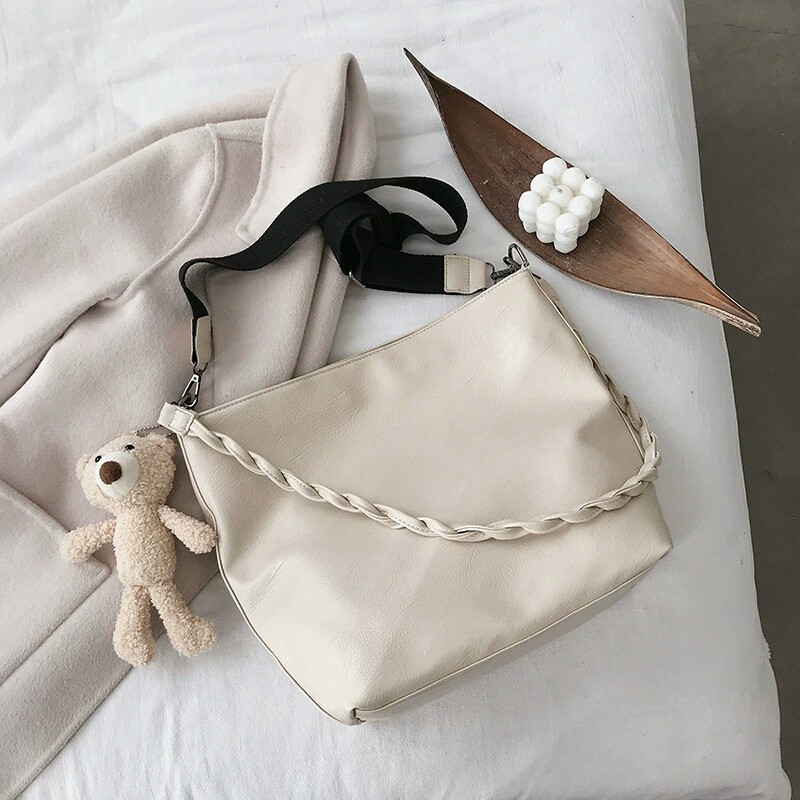 CR 7446 RISCE TAS SELEMPANG GANTUNGAN BONEKA IMPORT WANITA CEWEK PEREMPUAN JAKARTA BATAM