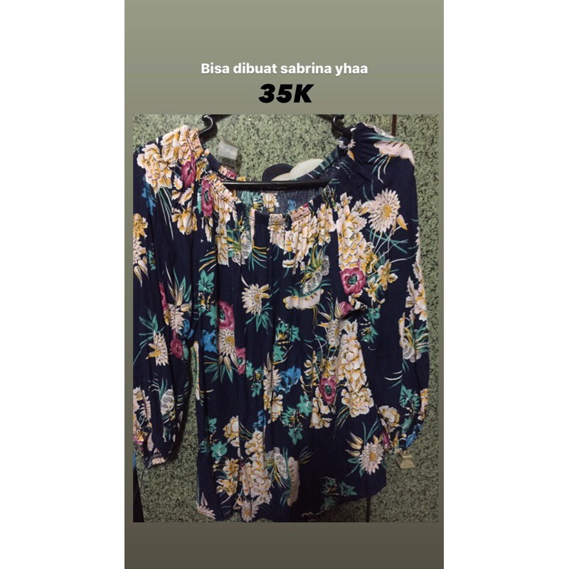 preloved sabrina motif bunga