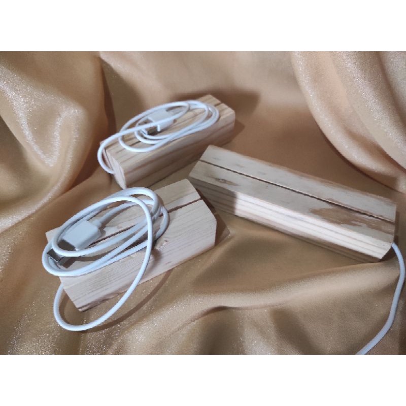 Stand led Stand akrilik kayu Stand akrilik jati Stand akrilik led stand led