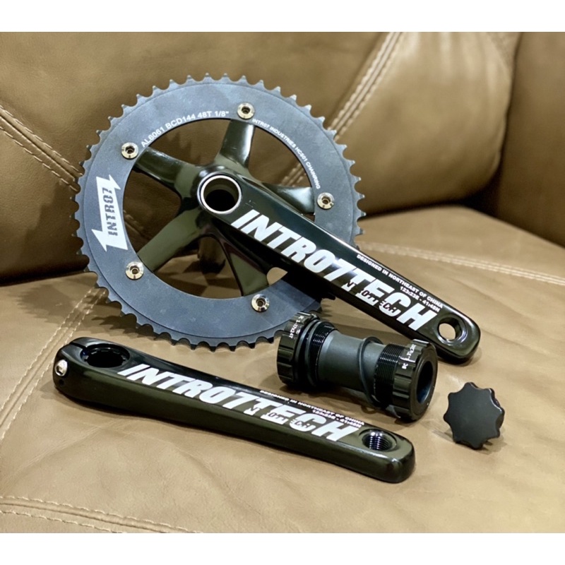 Crankset Intro7 Tech Hollowtech BB HT2