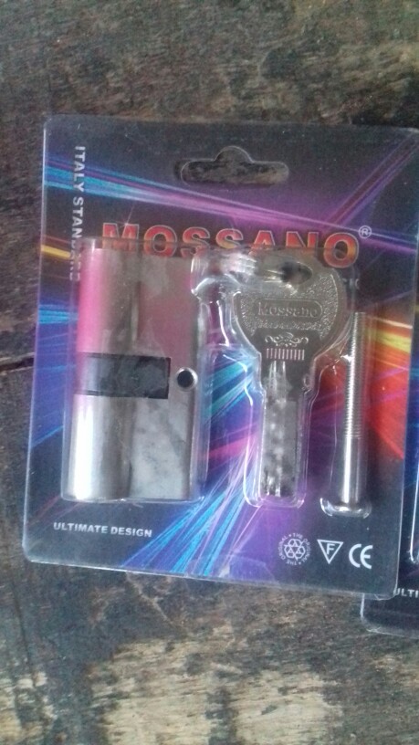 Kunci Silinder Pintu Rumah Kamar Mandi Kunci Komputer