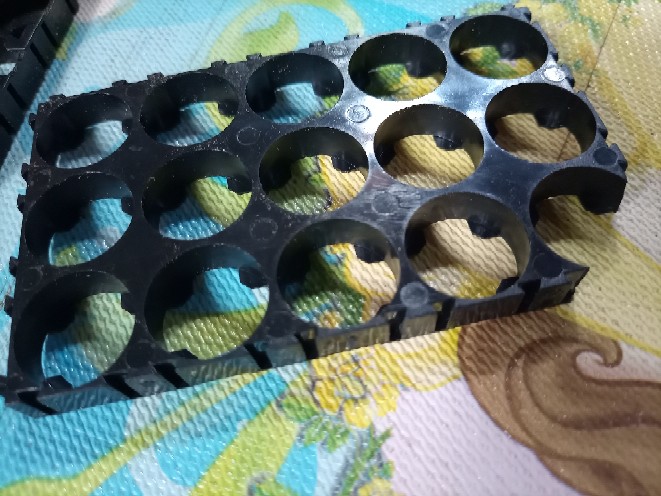 Bdid Swank 10pcs Holder Spacer Baterai 18650 3x5 Bahan Plastik