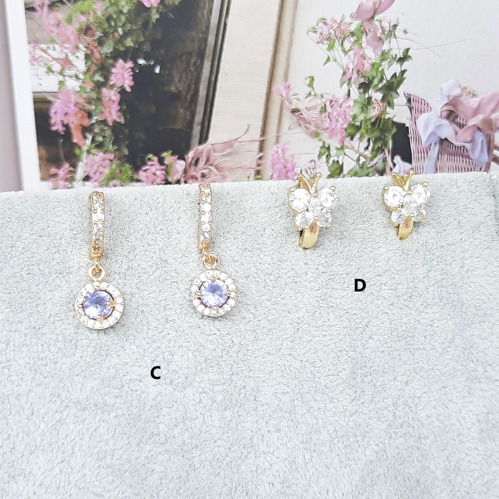 Anting Hoop Meilyn Meili Batu Putih Solitaire Elegan Lapis Emas - BE281