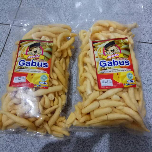

makanan ringan snack cemilan terbuat dari terigu dan lainnya sedap