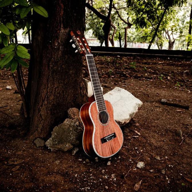 Gitarlele Mandalika Premium Original / Gitar Junior