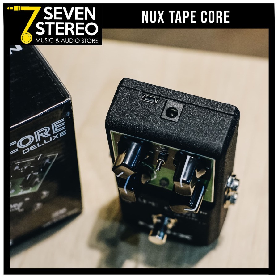 Nux Tape Core Deluxe Tape Echo Effects