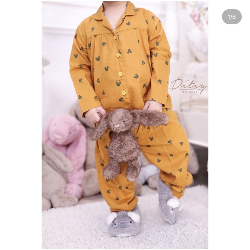 little mickey pajamas size 1 ditsy oktober