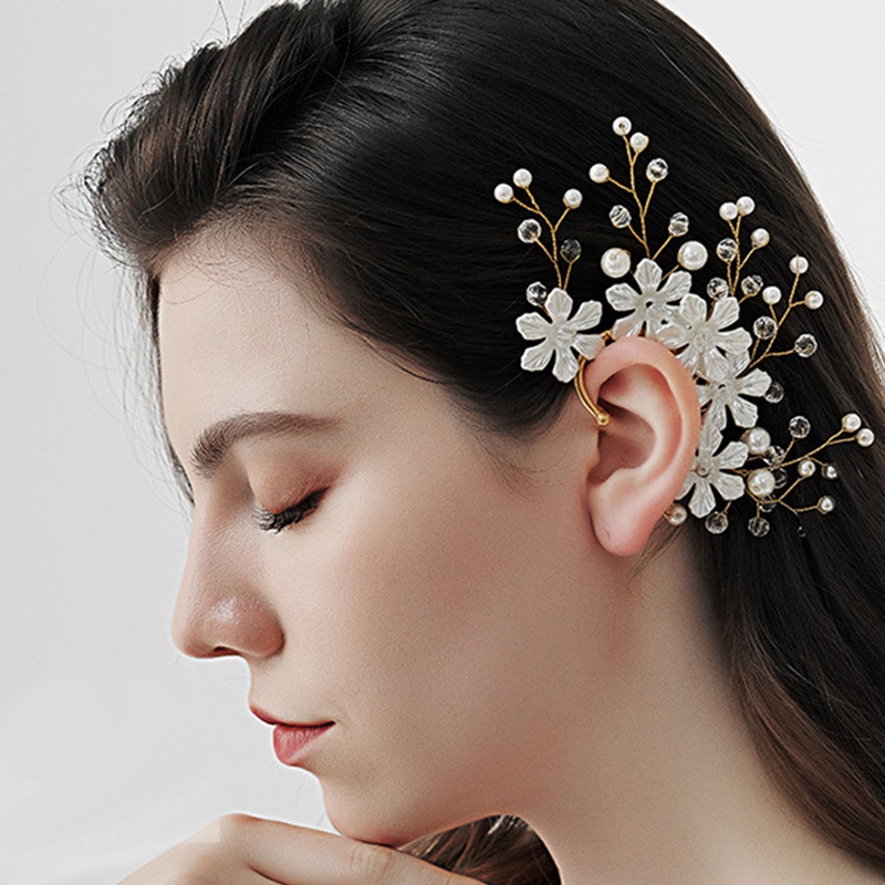 Anting Klip On Wanita Desain Bunga Hias Mutiara Berlian Imitasi Untuk Pesta Pernikahan