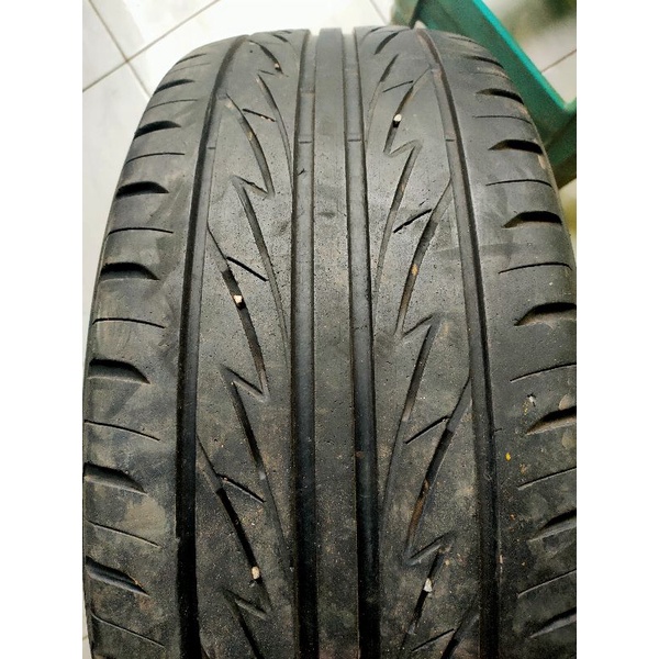 BAN MOBIL 225/55 R17 BRIDGESTONE TECHNO SPORTS