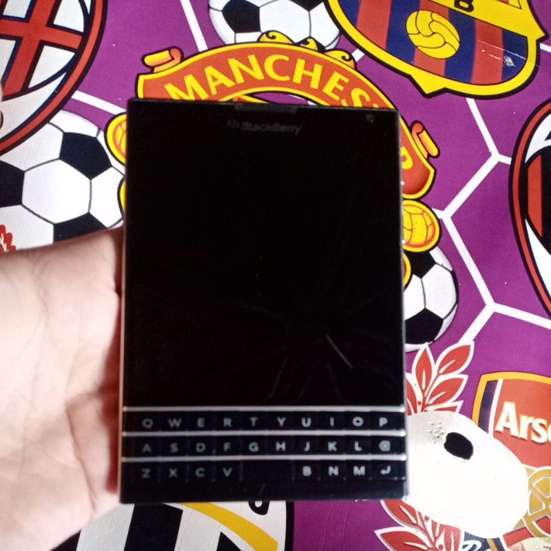 hp blackberry passport