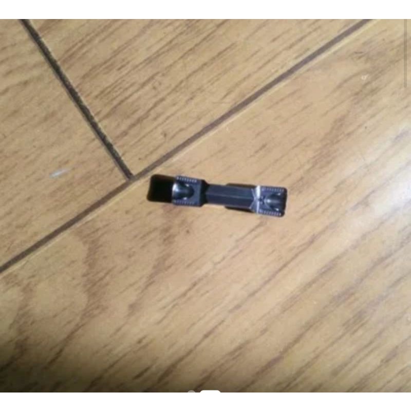 insert potong.insert GRIP 5mm ISCAR. cocok di holder mgehr mgmn 3mm 4mm
