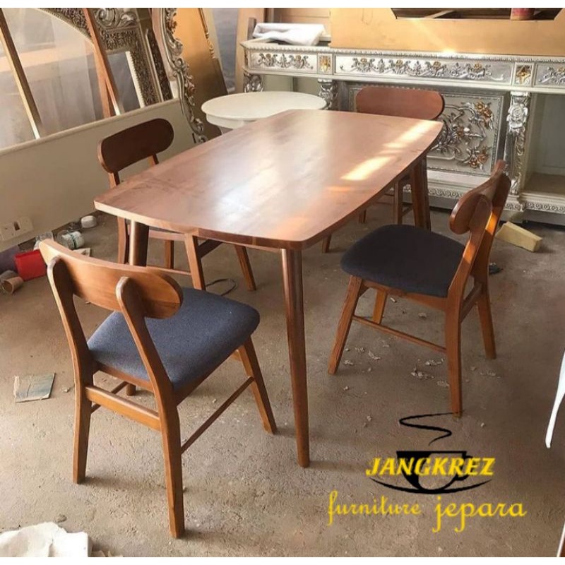 meja makan jati kursi 4