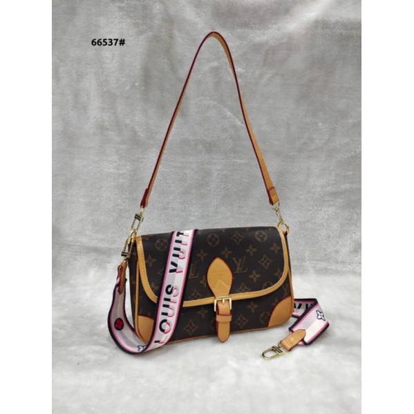 LV Diane 24 Gold Hardware Shoulder Bag 66537