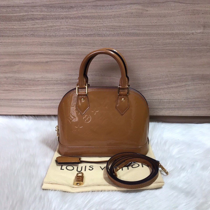 Authentic Preloved lv Bb Alma Vernis / tas lv
