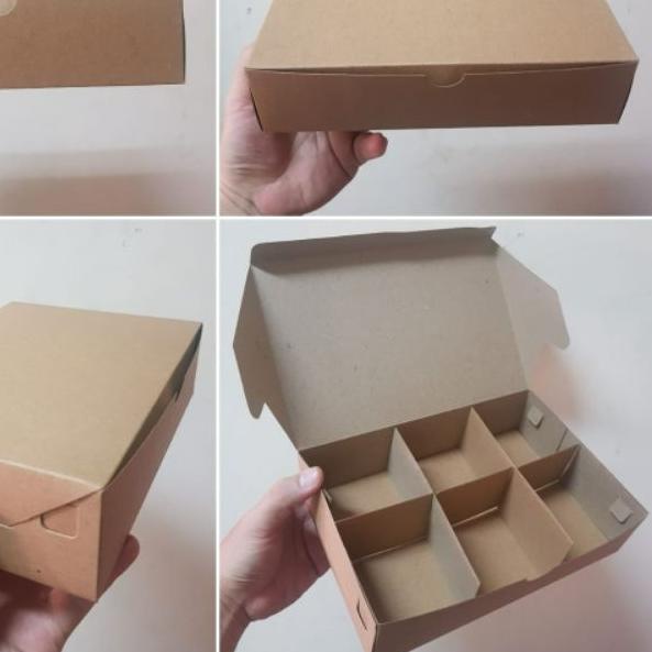 

Dus Eggtart Coklat sekat 6 uk. 22x15x4.5 cm ( 1 pack isi 10 pcs )