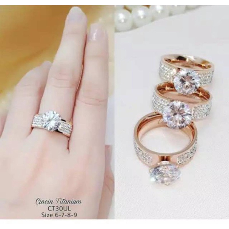 Cincin motif berlian full mata perhiasan wanita titanium gold