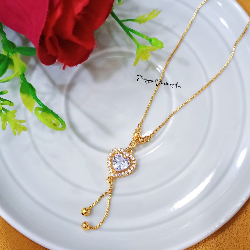 TITANIUM Kalung Model Love Berlian Putih Elegan Menawan Anti Karat