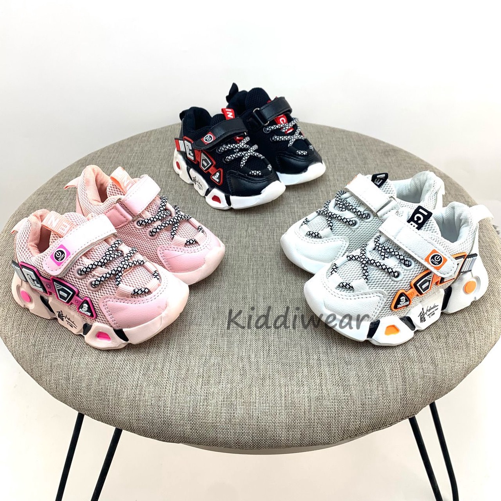 (Kiddiwear) Sepatu sneakers anak / Sepatu Anak Casual Import Usia 1-5 Tahun MBK66