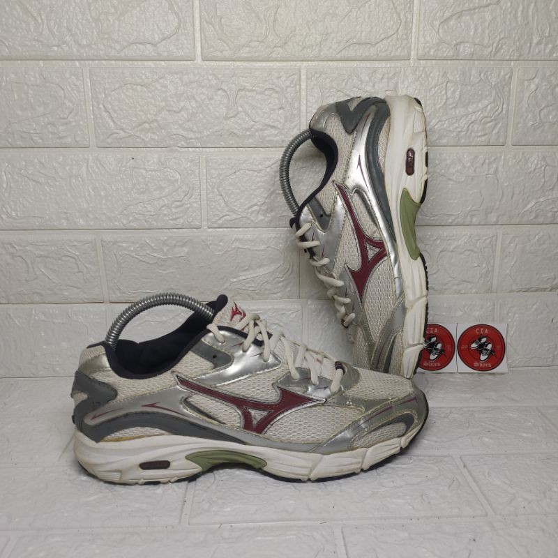 Mizuno sepatu voly second original