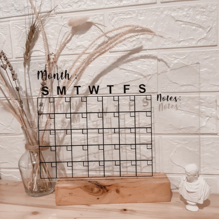 

[RESTOCK] AKRILIK PLANNER CALENDAR